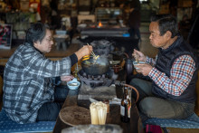 Au Japon, consommer la viande d'ours constitue une solution face aux attaques meurtrières