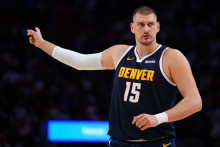 Le basketteur serbe Nikola Jokic avec les Denver Nuggets contre le Heat de Miami, le 29 décembre 2025.