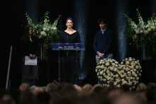Trois jeunes rescapés de l'incendie de Crans-Montana adresse un message à la jeune le 9 janvier 2026