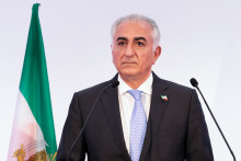 Reza Pahlavi en juin 2025, à Paris.
