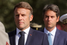 Emmanuel Macron et Gabriel Attal, le 25 août 2024