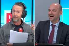 Jean-Noël Barrot face à Philippe Caverivière lors de sa chronique du 14 janvier.