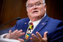 Billy Long, choisi par Trump pour devenir ambassadeur des États-Unis en Islande