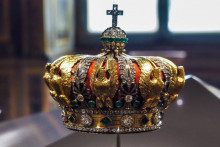 La couronne de l'impératrice Eugénie, exposée au Louvre le 20 mai 2021