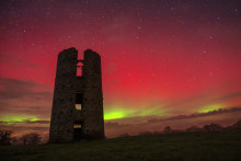 Aurore boréale à Bonnoeuvre, en France le 19 janvier 2026