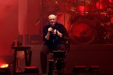Le chanteur Phil Collins en concert à la Défense Arena à Nanterre en mars 2022