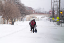 Début de la tempête de neige à Oklahoma, le 24 janvier.