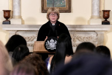 Sarah Mullally, première femme à la tête de l’Eglise d’Angleterre, le 12 novembre 2025 à Londres