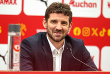 Le directeur sportif du RC Lens, Jean-Louis Leca, le 3 juin 2025 en conférence de presse.