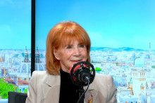 Rose Torrente, créatrice de la maison Torrente, parle de haute couture et de mode dans "Un jour, une vie"