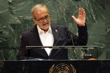 Le président iranien Massoud Pezeshkian s’adresse à l’Assemblée générale des Nations unies (ONU) lors de la 80e session de cette réunion annuelle, le 24 septembre 2025, à New York.