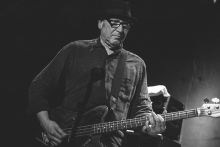 Fred Smith était remonté sur scène récemment aux côtés de ses anciens compagnons de Television.