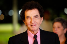 Le politicien français Jack Lang arrive pour un dîner officiel au Palais royal de Rabat le 29 octobre 2024, dans le cadre d'une visite officielle de trois jours du président français Emmanuel Macron au Maroc.