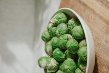 Des choux de bruxelles.