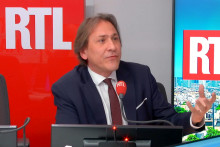 Jérôme Guedj, dans le studio de RTL, le 10 février 2026