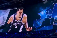 La fausse carte de la France pour l'accueil de Victor Wembanyama, lors du NBA All-Star Game le 15 février 2026.