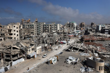 Des bâtiments détruits à Gaza, le 11 février 2026.