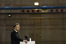 Emmanuel Macron à l'Ile Longue ce lundi 2 mars.