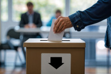 Un couple s'affronte aux municipales dans une commune du Calvados. (Illustration)