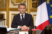 Emmanuel Macron prononce une allocution sur la guerre en Iran, le 3 mars 2026.