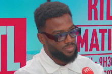 Duckens Nazon, footballeur franco-haïtien, invité de RTL le 4 mars 2026.