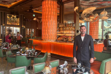 Julien Pillard directeur du Sexy Fish, bar à ambiance à Dubaï.