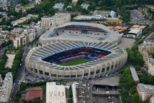 Vue aérienne du Parc des Princes, dans le XVIe arrondissement de Paris.