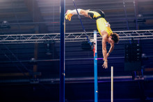 Armand "Mondo" Duplantis, a amélioré son record du monde chez lui à Uppsala, en Suède le 12 mars 2026