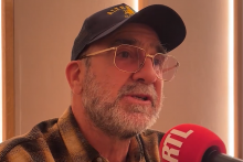 Éric Cantona dans Variétés.