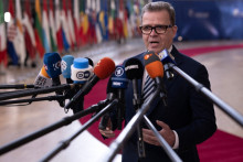 Le Premier ministre finlandais Petteri Orpo lors d'un sommet européen à Bruxelles, le 19 mars 2026.