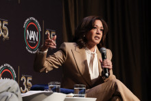 Kamala Harris lors d'un forum de l'organisation NAN, le 10 avril 2026