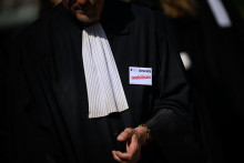 Les avocats se mettent en grève lundi 13 avril 2026 contre le projet de loi de Gérald Darmanin sur la justice criminelle