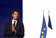 Gabriel Attal, à Paris, le 8 décembre 2024