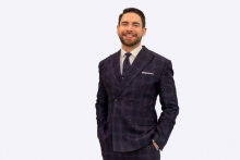 Ange Noiret devient le nouveau présentateur météo du week-end de TF1, aux côtés de Louis Bodin.