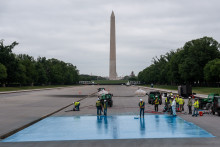 Les travaux de rénovation du miroir d'eau en face du Lincoln Memorial ont démarré en avril 2026.