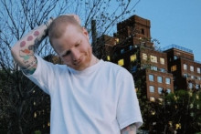 Le chanteur britannique Ed Sheeran a dévoilé sur Instagram être atteint du zona.