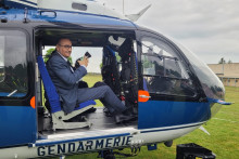Le ministre de l'Intérieur Laurent Nuñez sur les lieux de la free party vers Bourges, le 3 mai 2026.