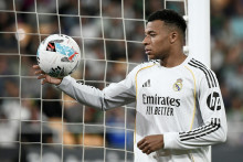 L'attaquant du Real Madrid, Kylian Mbappé, en Liga contre le Betis au stade de La Cartuja de Séville, le 24 avril 2026.