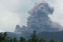 Le volcan Dukono le 21 novembre 2023 (Illustration)