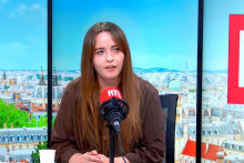 Clara est enquêtrice amateure, et explique dans "Un jour, une vie" les recherches qu'elle mène avec d'autres "cyber-enquêteurs" pour tenter de retrouver Xavier Dupont de Ligonnès