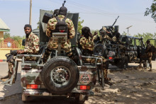 Des soldats nigériens en patrouille, le 18 mars 2026.
