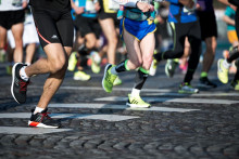 Une course à pied à Paris. (Illustration)