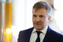 L'avocat de l'ancien président français Nicolas Sarkozy, Christophe Ingrain, arrive au palais de justice de Paris le 27 mai 2026.