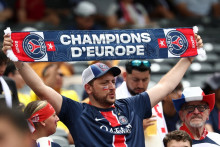 Un supporter du Paris Saint-Germain avant la finale de la Coupe du monde des clubs contre Chelsea au MetLife Stadium d'East Rutherford, dans le New Jersey, le 13 juillet 2025 (illustration).