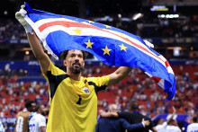 Le gardien du Cap-Vert Vozinha célèbre après le nul obtenu en Coupe du monde face à l'Espagne, au Mercedes-Benz Stadium d'Atlanta (États-Unis), le 15 juin 2026.