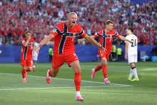 Erling Haaland célèbre un but à la Coupe du monde avec la Norvège contre l'Irak, le 16 juin 2026 à Boston.