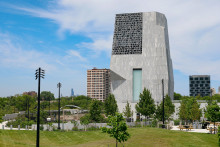 L'Obama Presidential Center est inauguré ce jeudi 18 juin 2026 à Chicago.