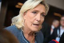 Marine Le Pen lors d'un déplacement en Hongrie le 23 mars 2026