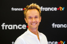 Cyril Féraud photographié le 8 juillet 2025 à France Télévisions.