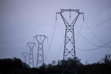 Des lignes haute tension dans l'ouest de la France (image d'illustration)